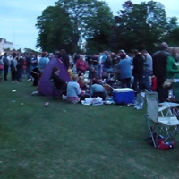 Party In The Park, Lighling The Beacon 005