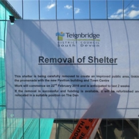 Deconstruction of Teignmouth sea front shelter, uhm!