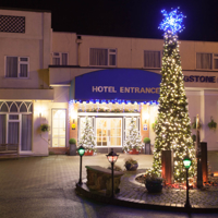 2011-12-19_20-40-28-5D2-6446-ew