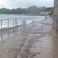 New signs along the sea wall 004